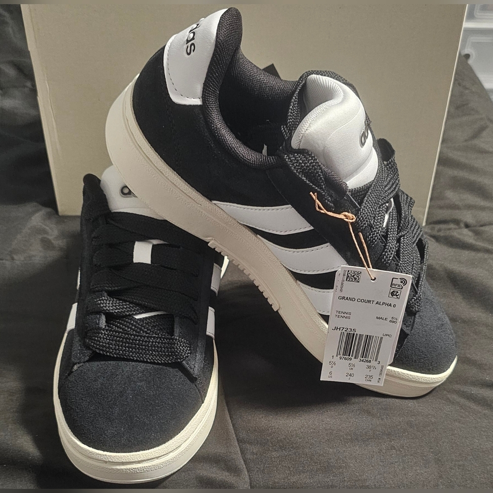 Adidas Men's Black and White Sneakers